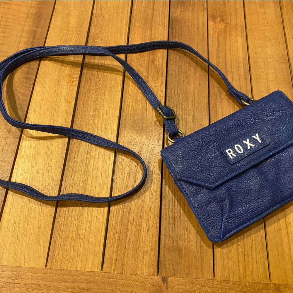 Leather Roxy Purse - Picture 12 of 13